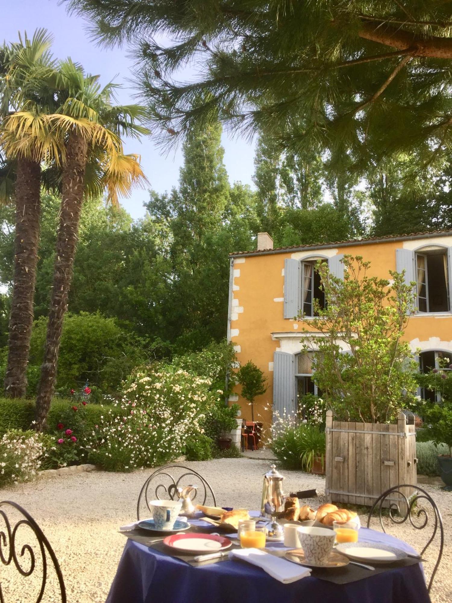 Chambres D'Hotes La Borderie Du Go Pres De La Rochelle - Nieul Luaran gambar